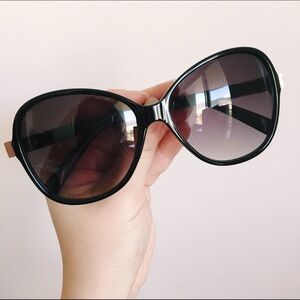 H&M sun glasses